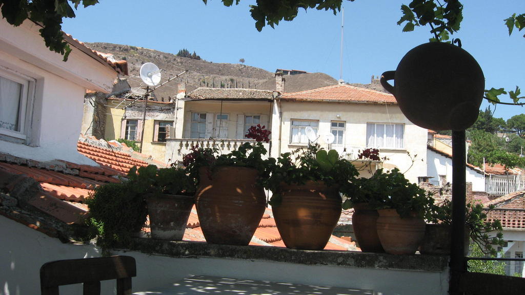 Odyssey Guest House Бергама Экстерьер фото