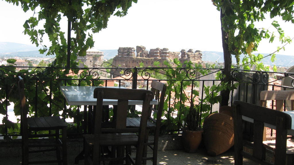 Odyssey Guest House Бергама Экстерьер фото