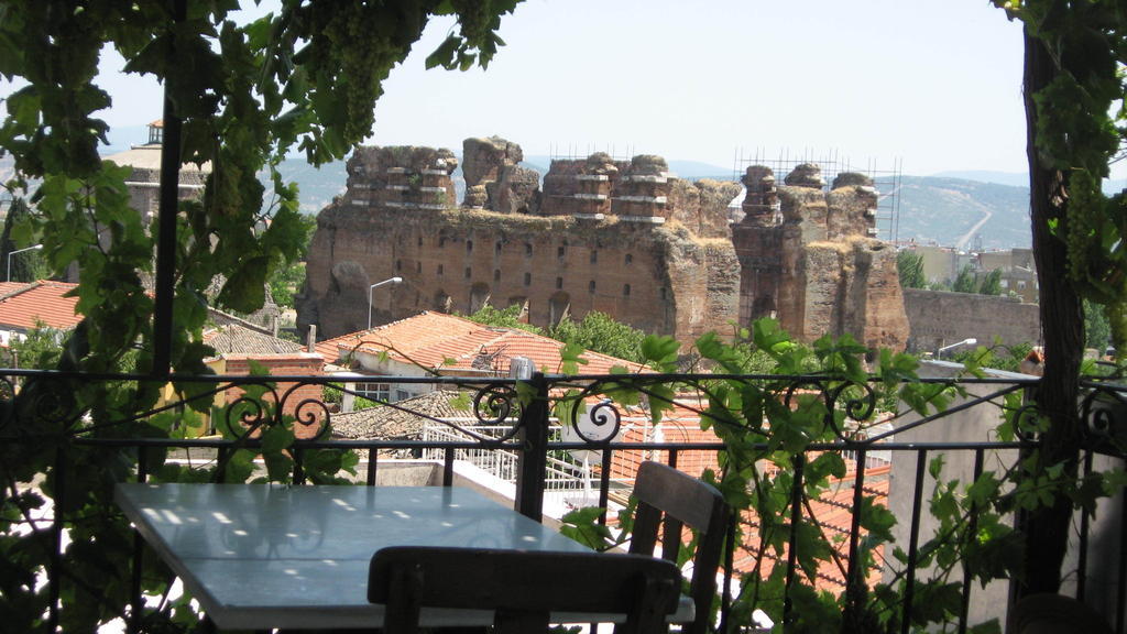 Odyssey Guest House Бергама Экстерьер фото